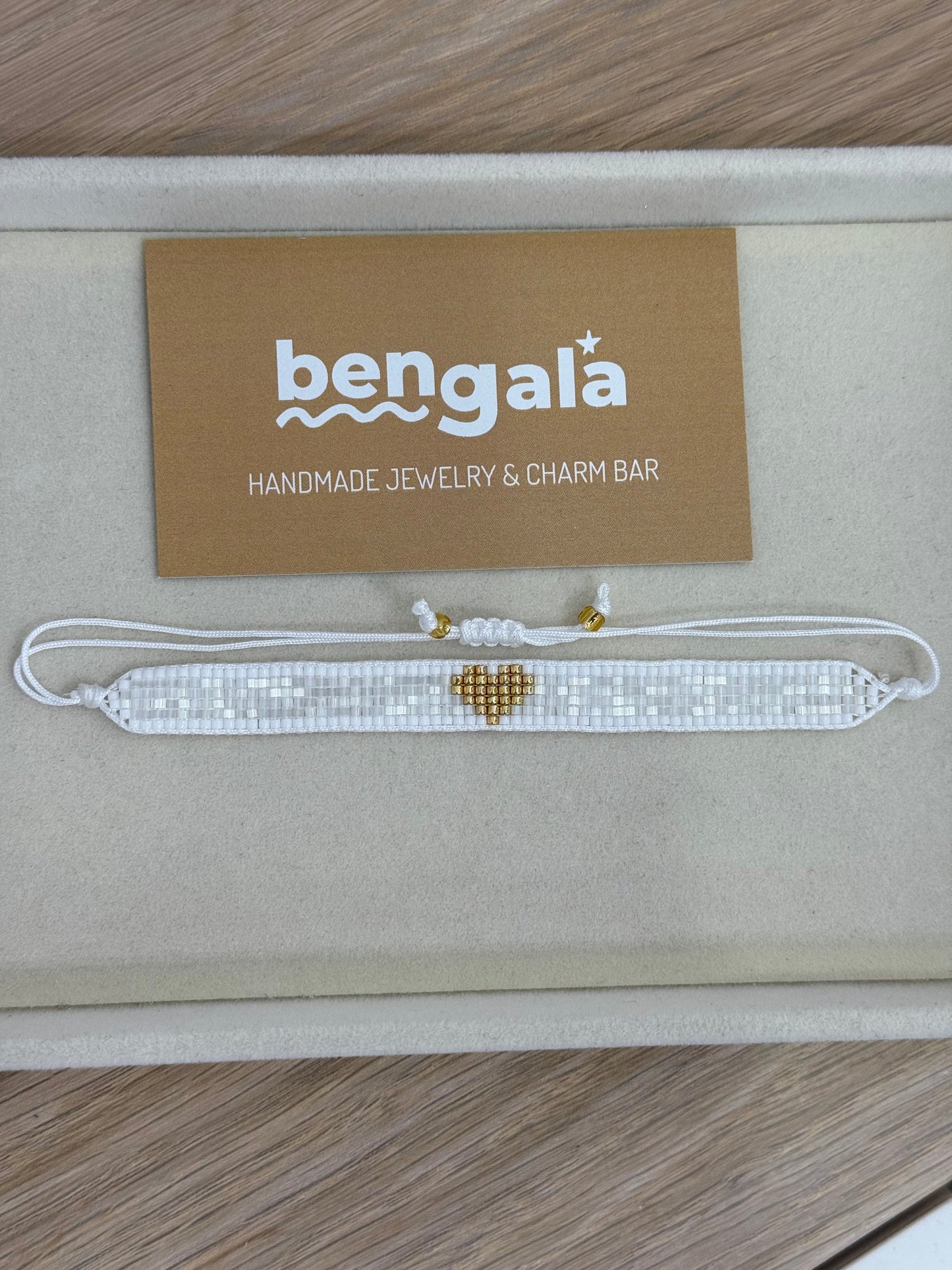 SHINE HEART MIYUKI BRACELET